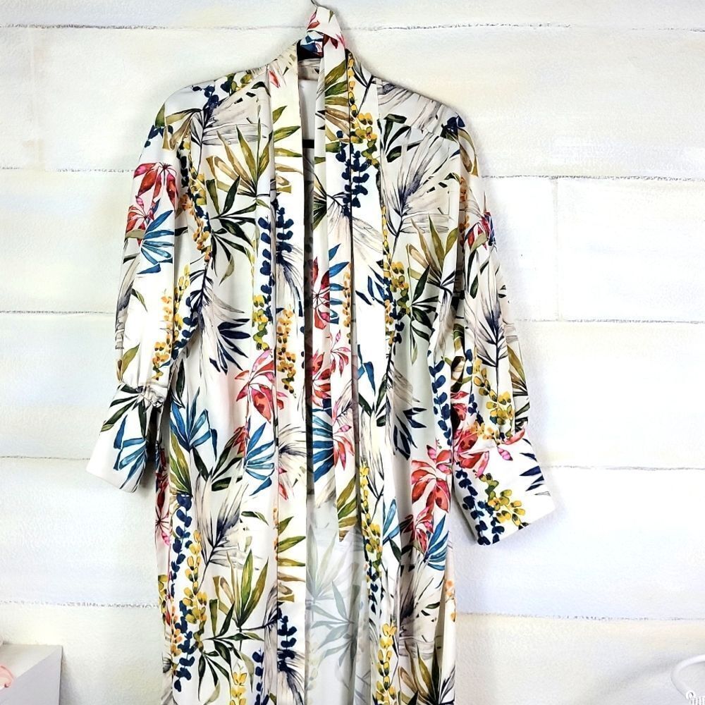 💛 Zara satin silky  cover‎ kimono. Size M